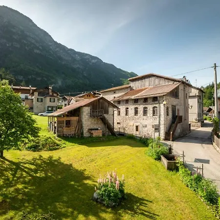 La Gerla Dolomiti ゲストハウス